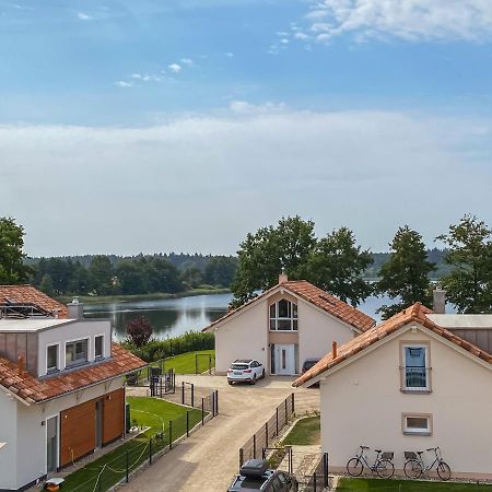 5 Sterne-Ferienhaus Eisvogel Am See Mit Sauna Und Kamin Krakow am See Luaran gambar