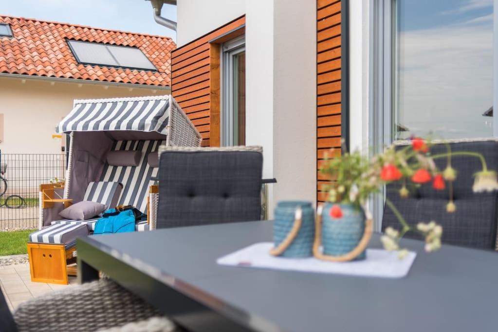 5 Sterne-Ferienhaus Eisvogel Am See Mit Sauna Und Kamin Krakow am See Luaran gambar