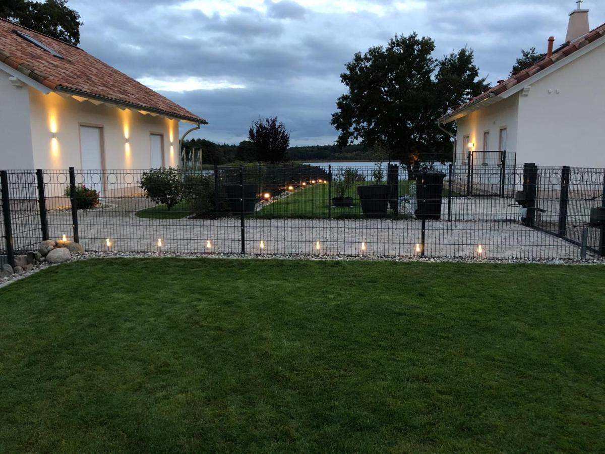 5 Sterne-Ferienhaus Eisvogel Am See Mit Sauna Und Kamin Krakow am See Luaran gambar