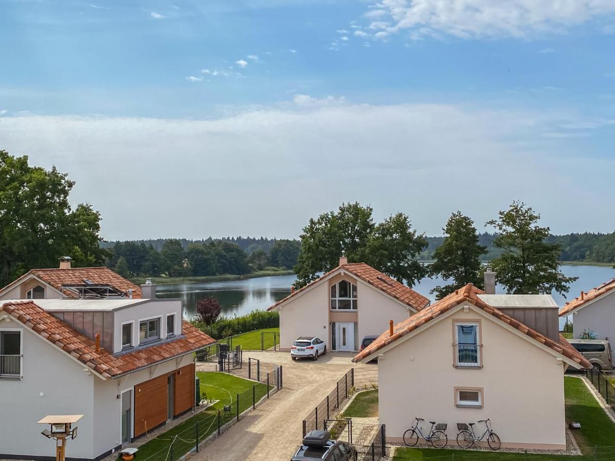 5 Sterne-Ferienhaus Eisvogel Am See Mit Sauna Und Kamin Krakow am See Luaran gambar